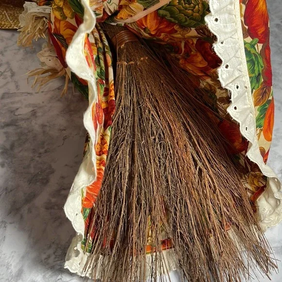 Vintage Handcrafted Holiday Country Decor Broom Dolls Set Of 2 - Picture 7 of 14